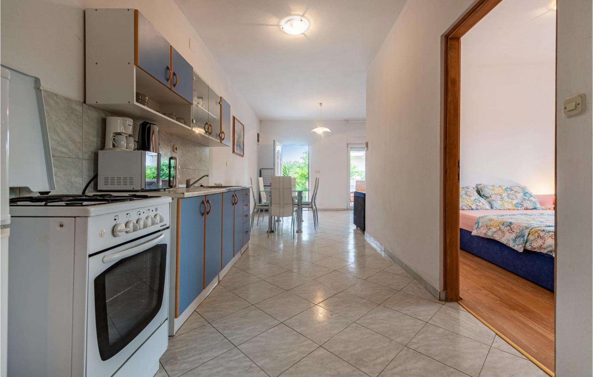 Lovely Apartment In Vir With Kitchen Ngoại thất bức ảnh