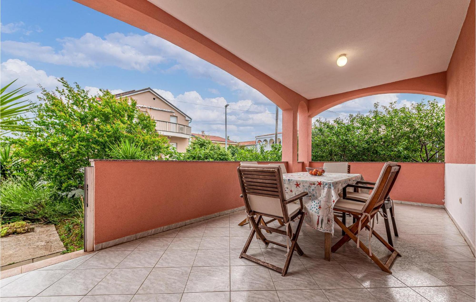 Lovely Apartment In Vir With Kitchen Ngoại thất bức ảnh