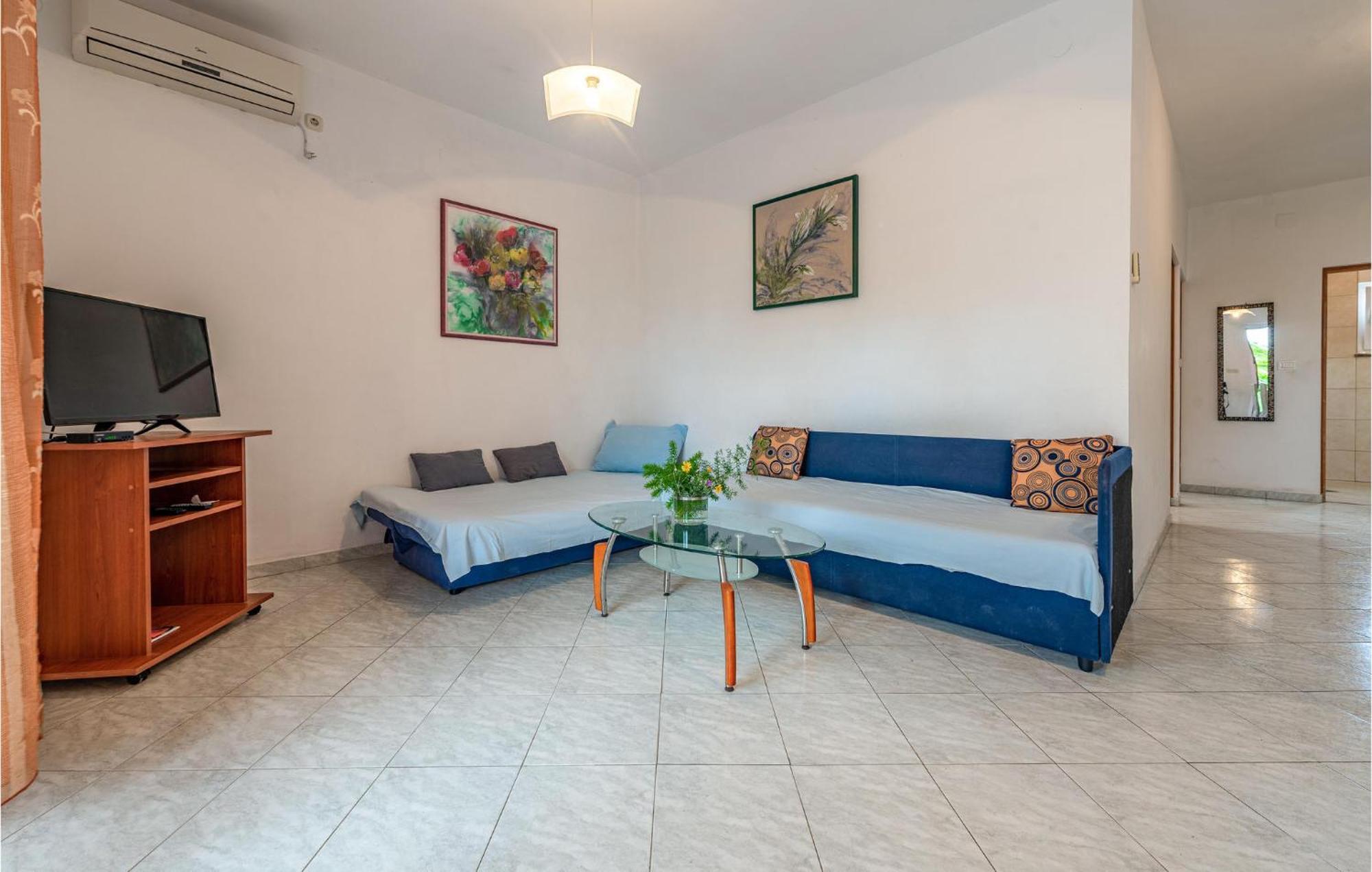 Lovely Apartment In Vir With Kitchen Ngoại thất bức ảnh