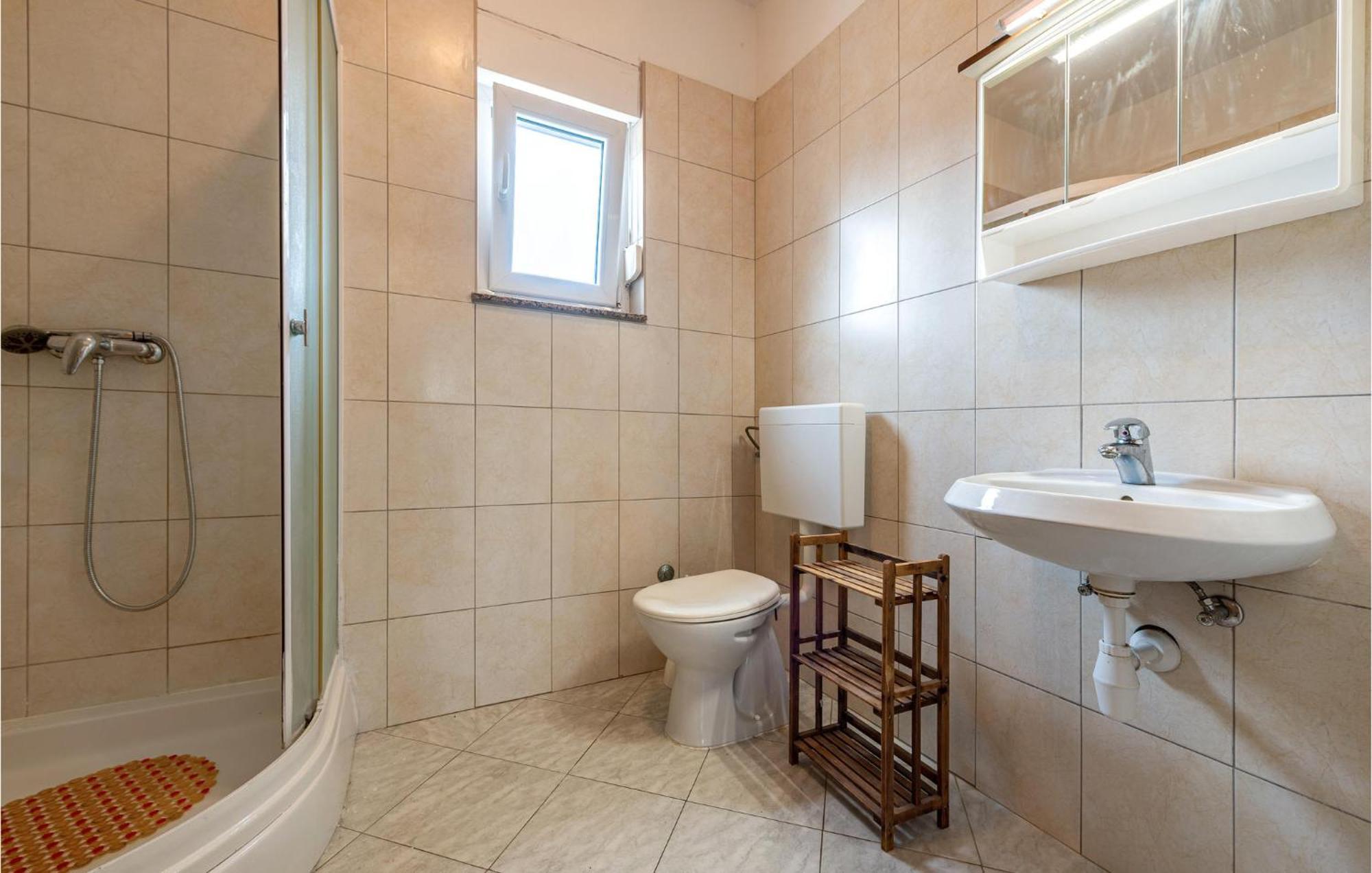 Lovely Apartment In Vir With Kitchen Ngoại thất bức ảnh