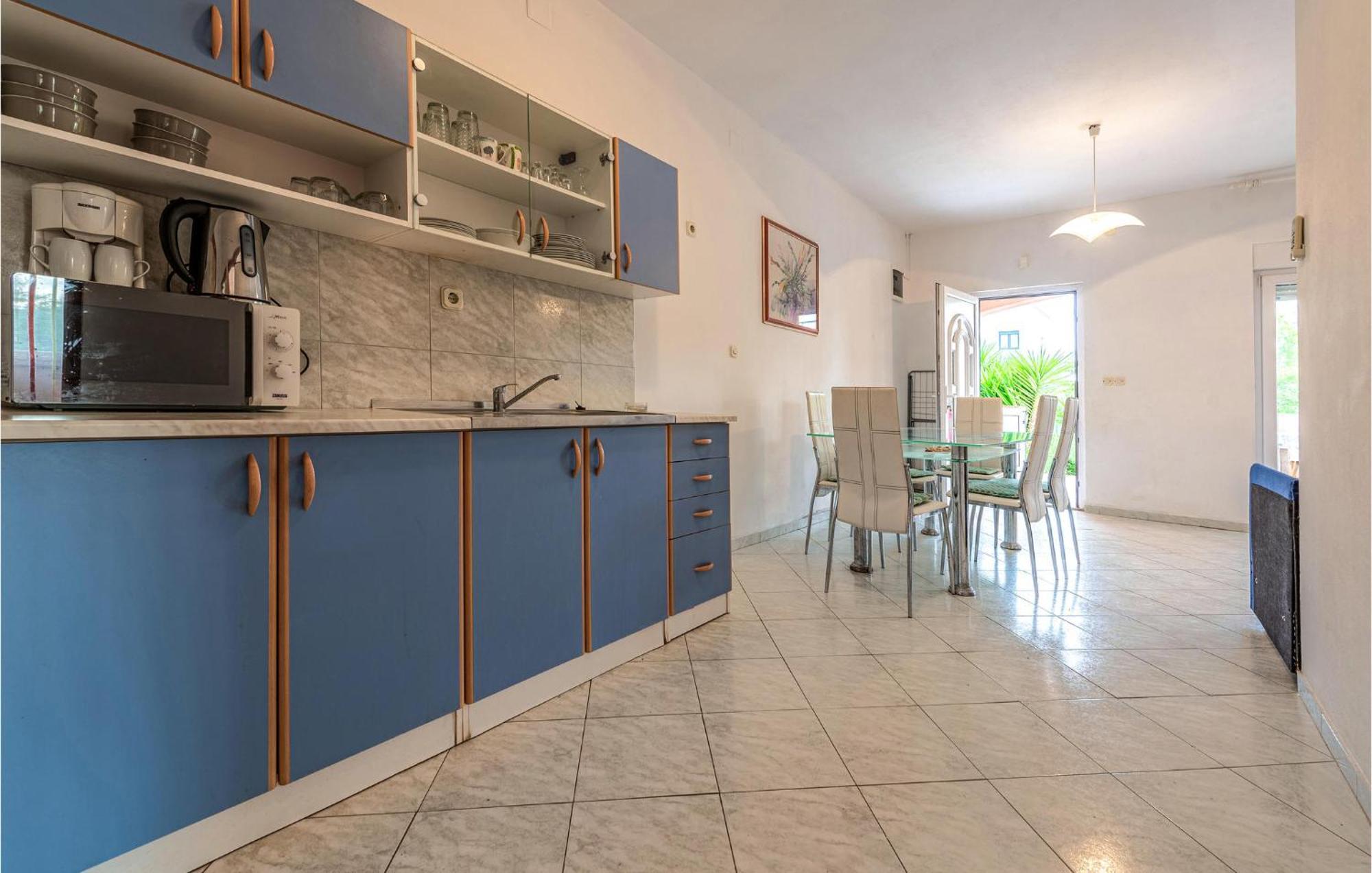 Lovely Apartment In Vir With Kitchen Ngoại thất bức ảnh